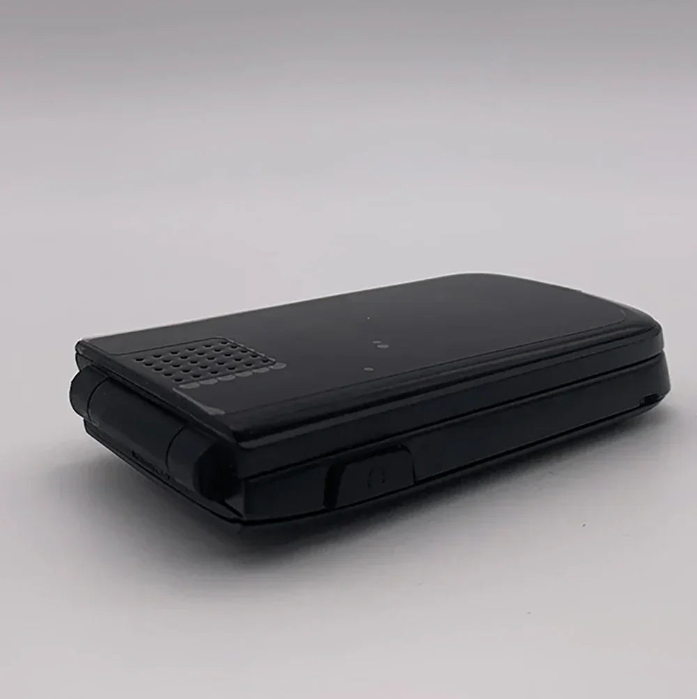 Nokia 2720 fold